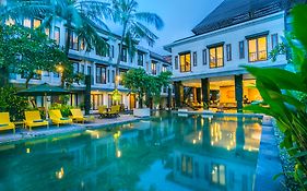 Casa Padma Suites Bali